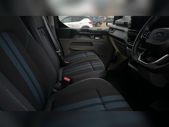 Used Ford Transit Custom 2024 for sale - 76914926: Photo