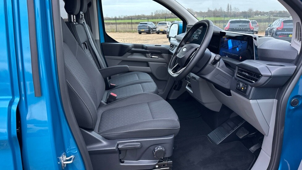 Used Ford Transit Custom 2025 for sale - 76977870: Photo 12