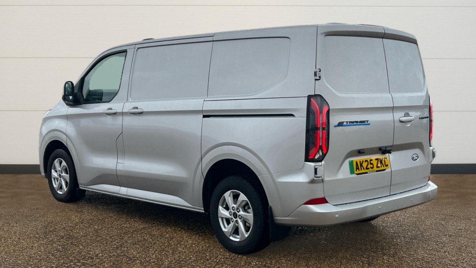 Used Ford Transit Custom 2025 for sale - 76338704: Photo 2