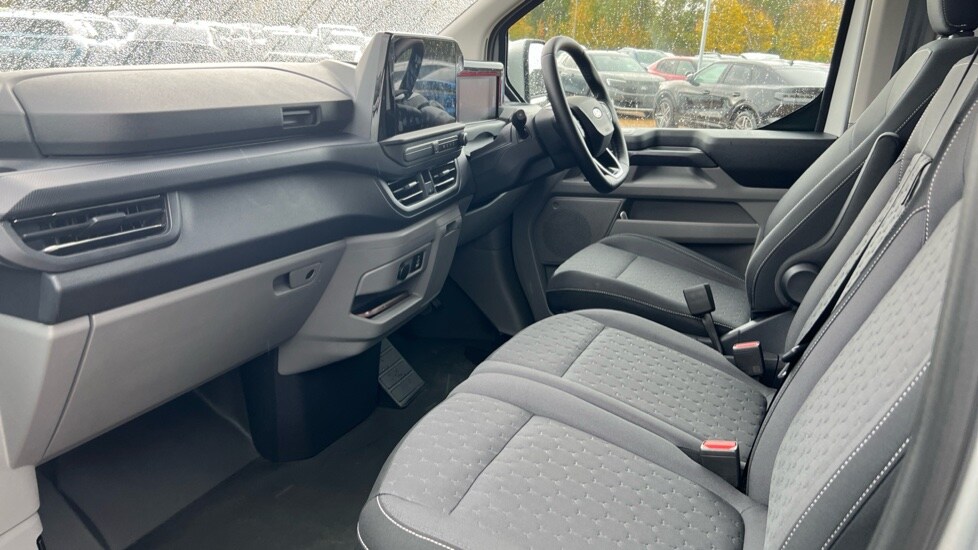 Used Ford Transit Custom 2025 for sale - 76338704: Photo 4