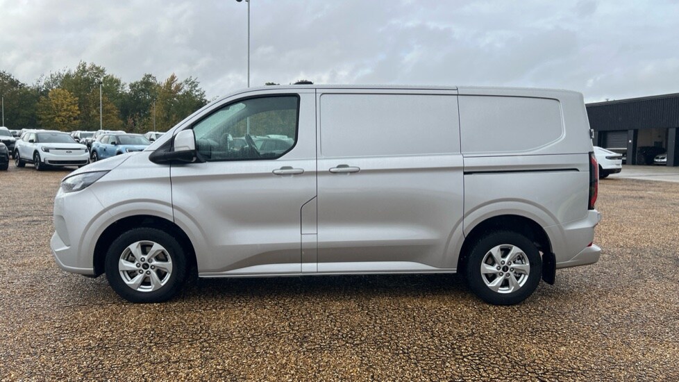Used Ford Transit Custom 2025 for sale - 76338704: Photo 8