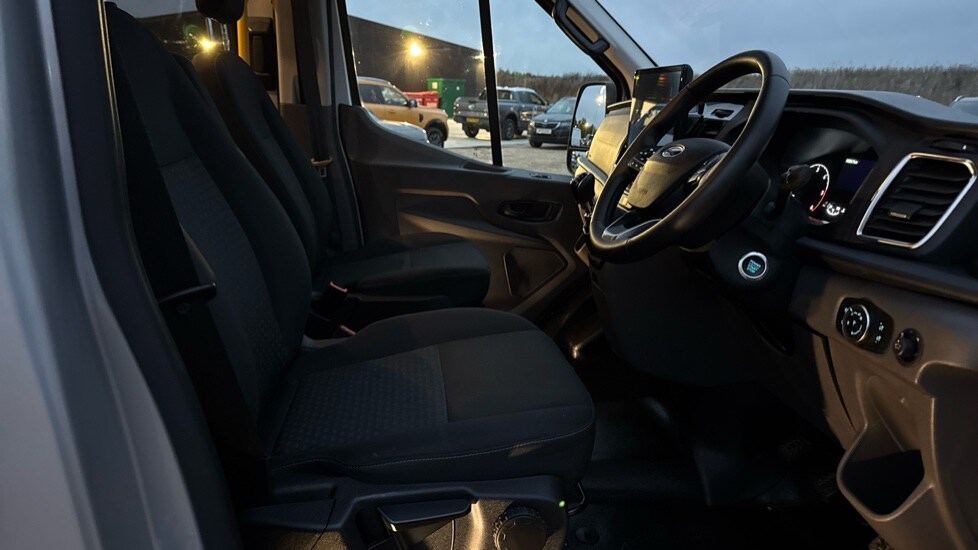 Used Ford Transit 2023 for sale - 75902165: Photo 12