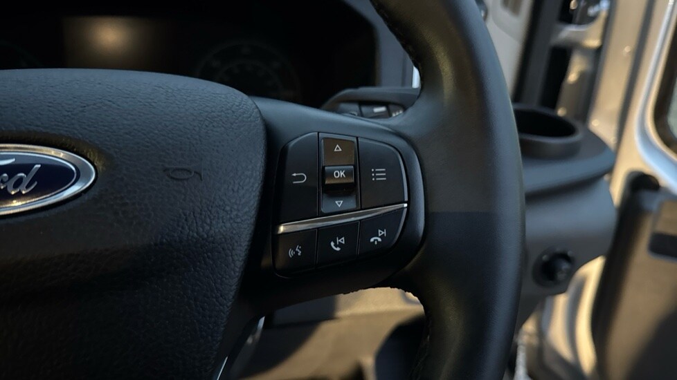 Used Ford Transit 2023 for sale - 75902165: Photo 32