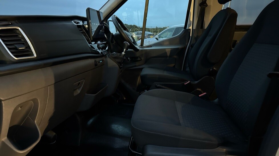Used Ford Transit 2023 for sale - 75902165: Photo 4