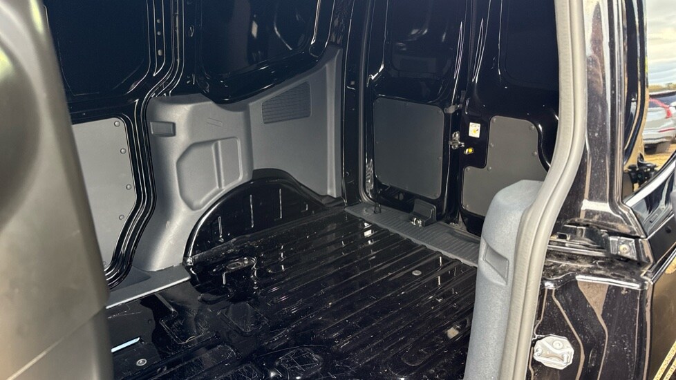 Used Ford Transit Courier 2025 for sale - 76332222: Photo 20