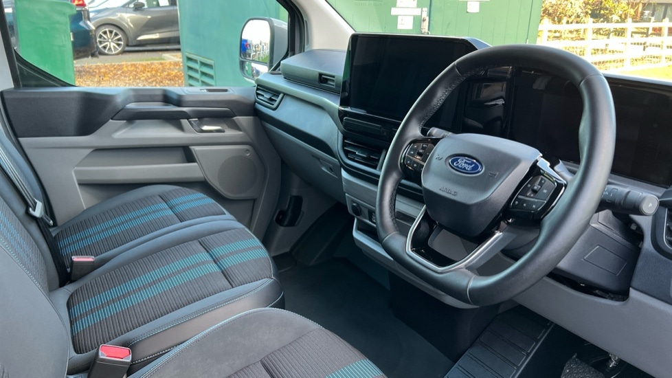 Used Ford Transit Custom 2024 for sale - 76738130: Photo 11