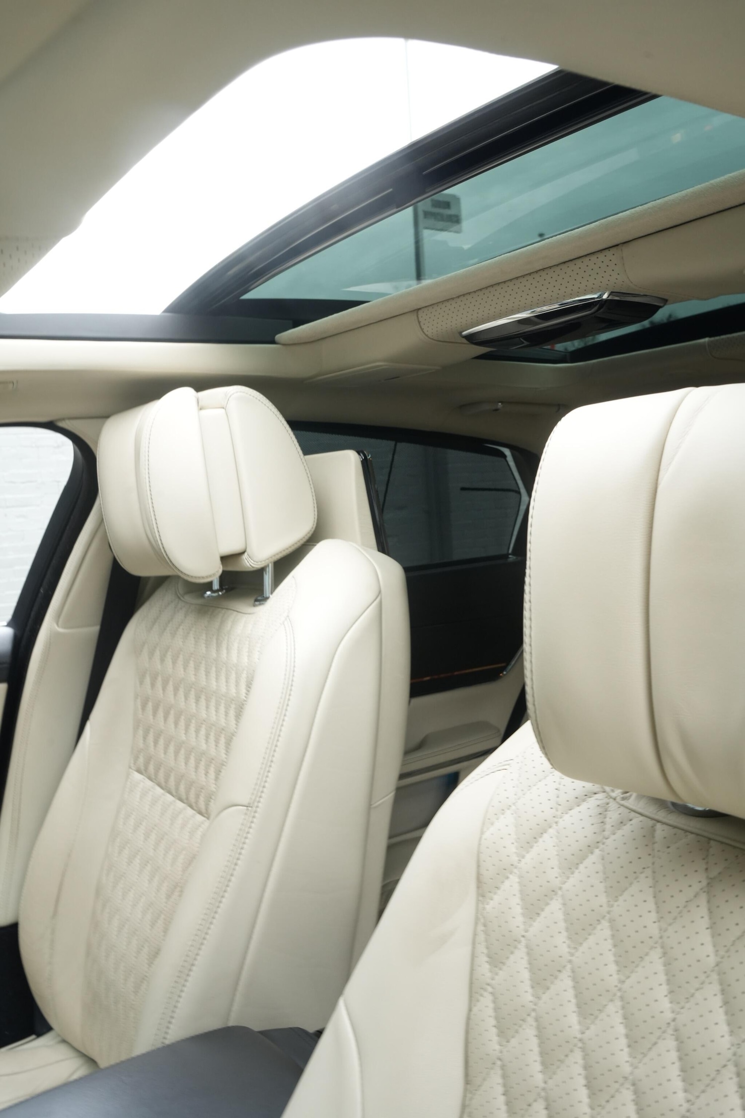 Used Jaguar XJ 2017 for sale - 76522150: Photo 10