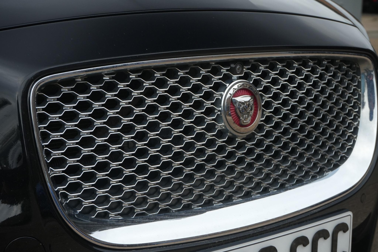 Used Jaguar XJ 2017 for sale - 76522150: Photo 28