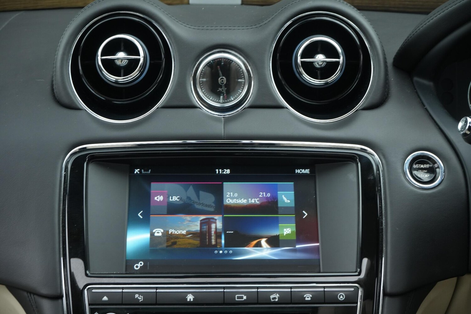 Used Jaguar XJ 2017 for sale - 76522150: Photo 45