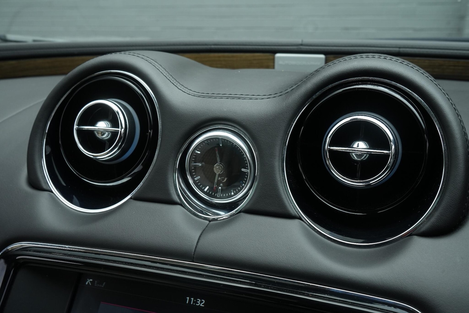 Used Jaguar XJ 2017 for sale - 76522150: Photo 46