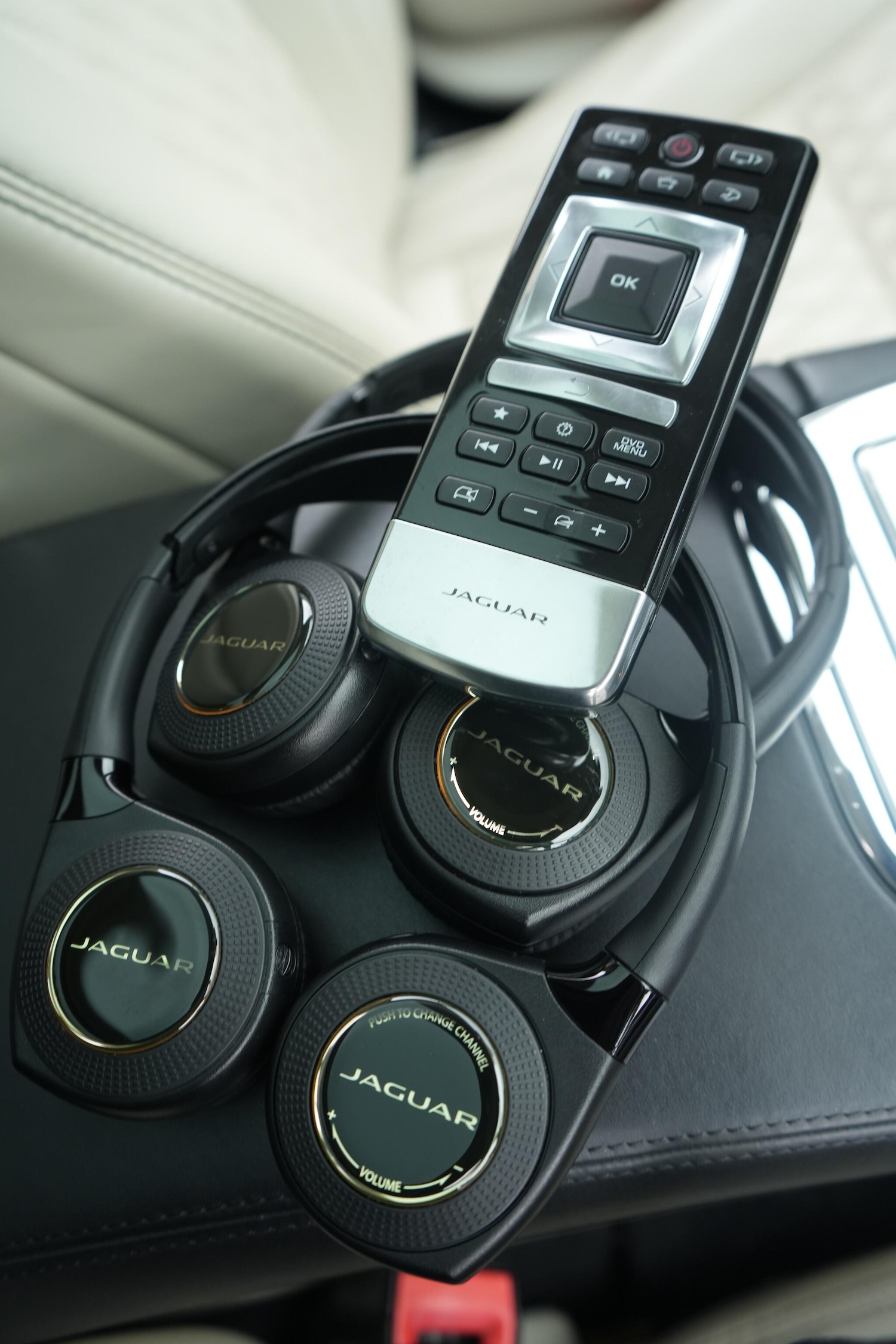 Used Jaguar XJ 2017 for sale - 76522150: Photo 6