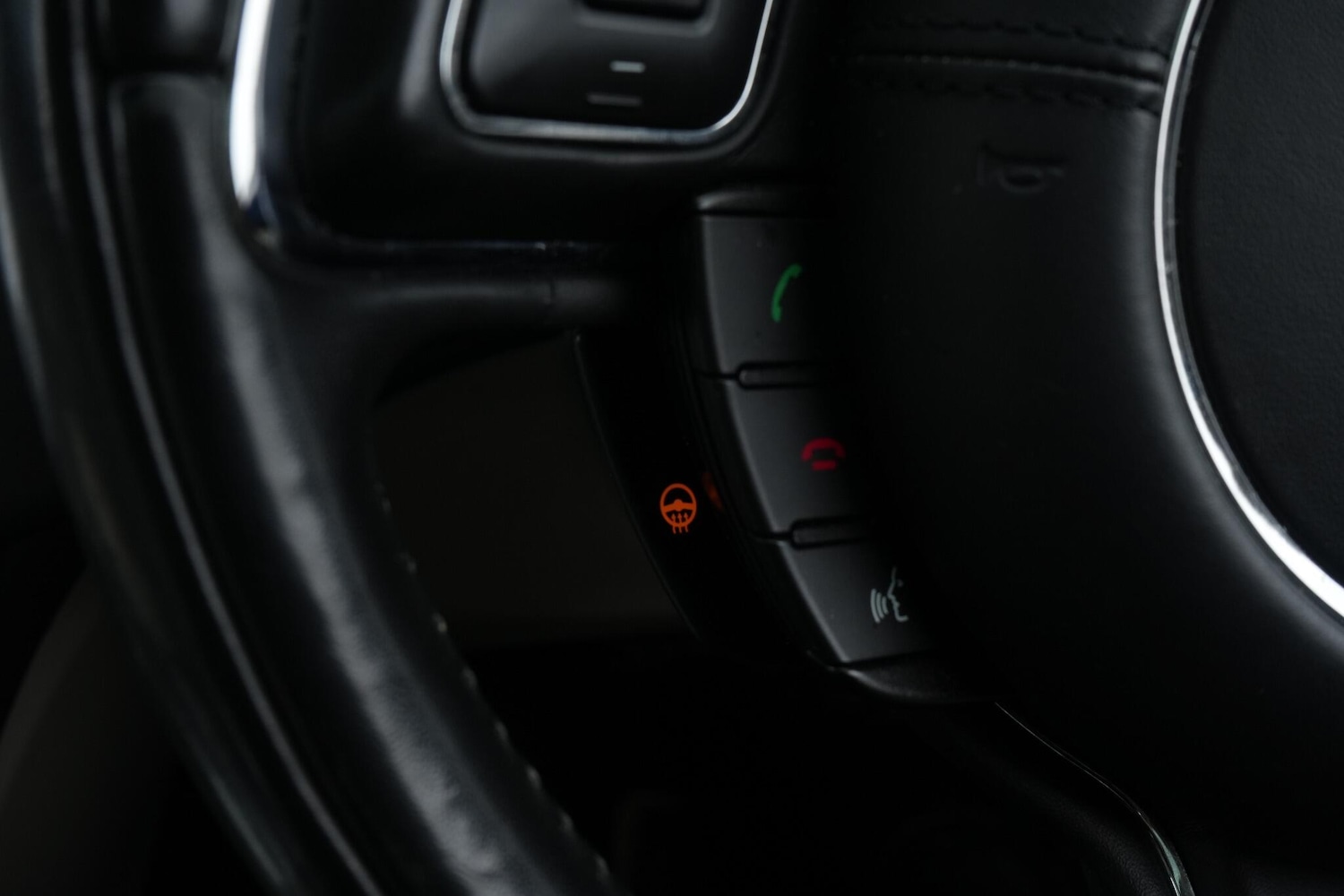 Used Jaguar XJ 2017 for sale - 76522150: Photo 81