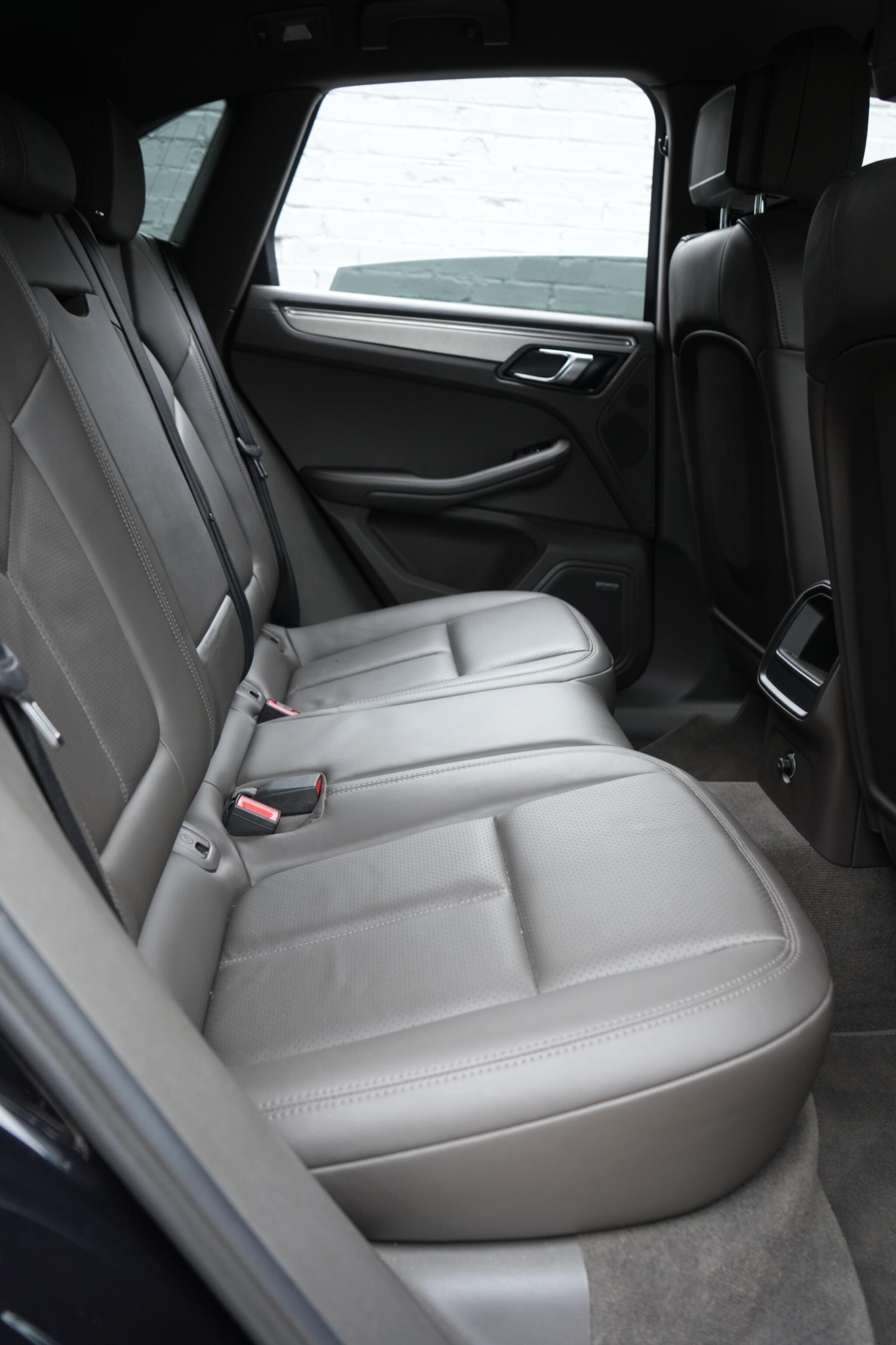 Used Porsche Macan 2016 for sale - 76592858: Photo 43