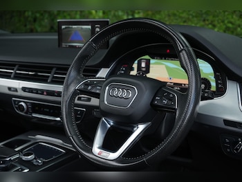 Used Audi Q7 2017 for sale - 78796793: Photo