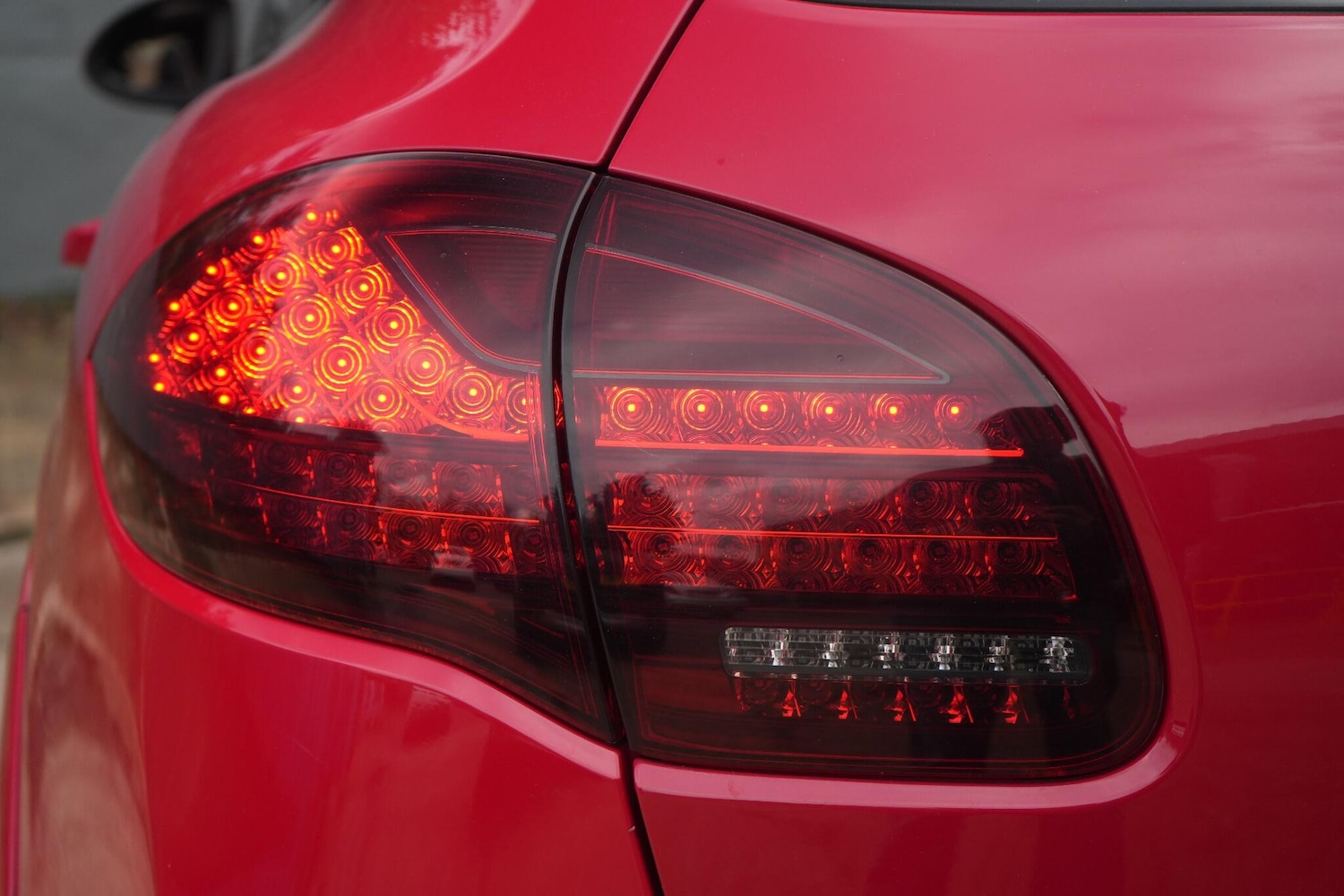 Used Porsche Cayenne 2012 for sale - 76521636: Photo 15