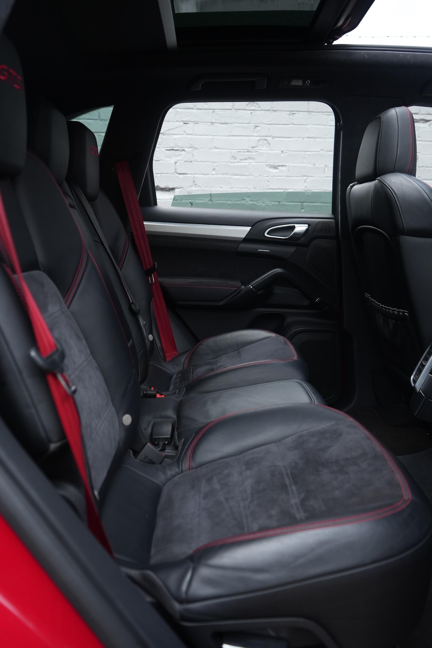 Used Porsche Cayenne 2012 for sale - 76521636: Photo 44