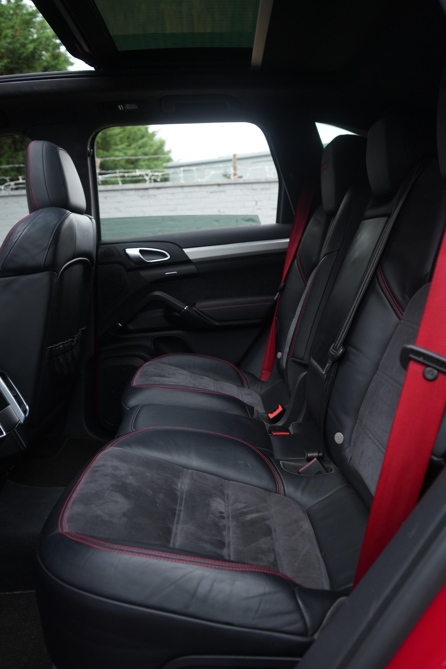 Used Porsche Cayenne 2012 for sale - 76521636: Photo 45