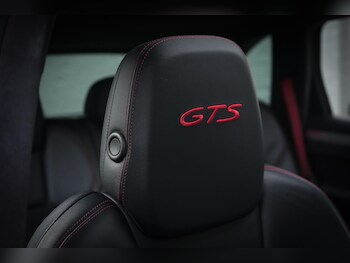 Used Porsche Cayenne 2012 for sale - 76521636: Photo