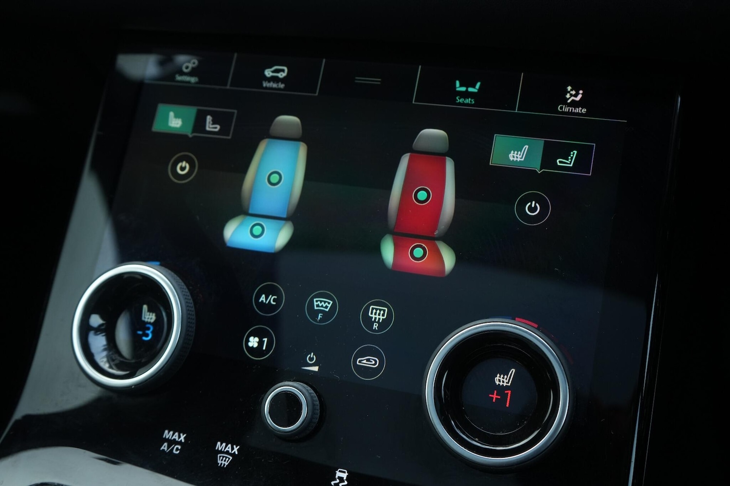 Used Land Rover Range Rover Velar 2019 for sale - 76997446: Photo 10