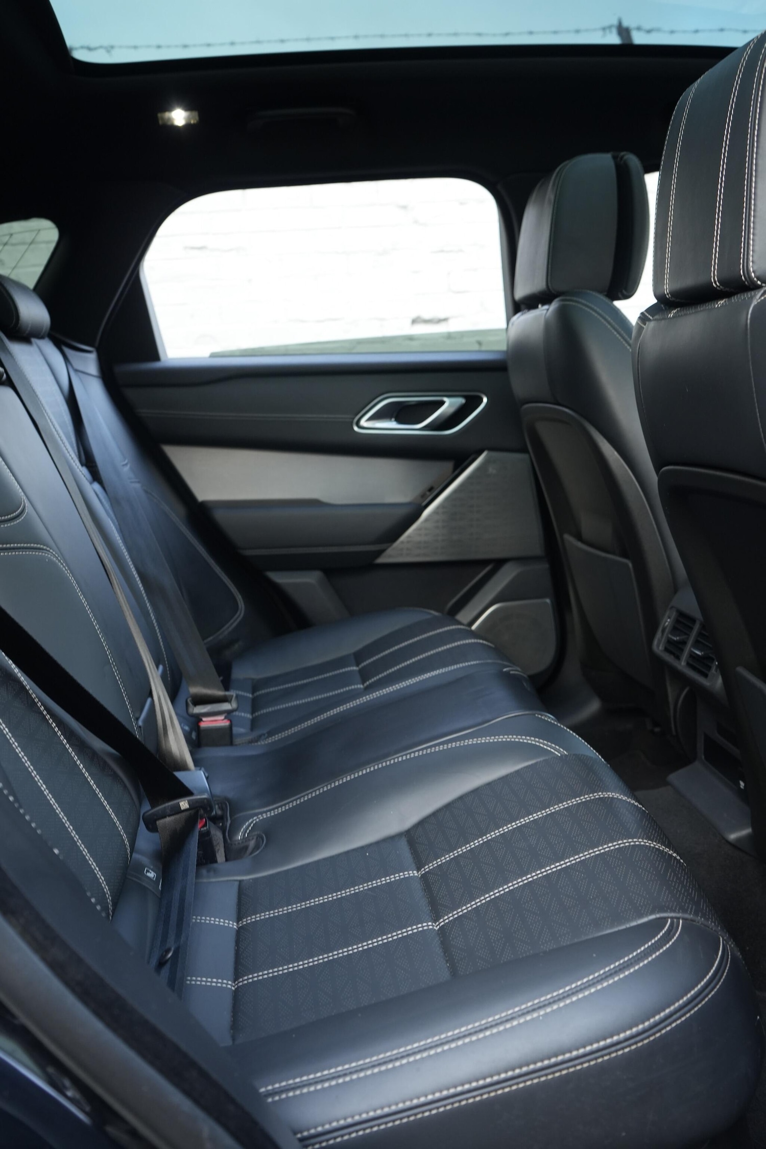 Used Land Rover Range Rover Velar 2019 for sale - 76997446: Photo 46