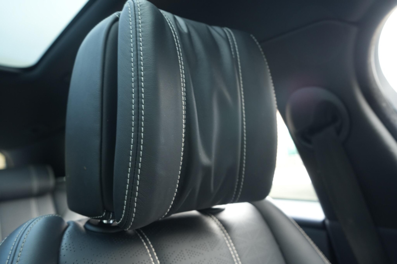 Used Land Rover Range Rover Velar 2019 for sale - 76997446: Photo 7