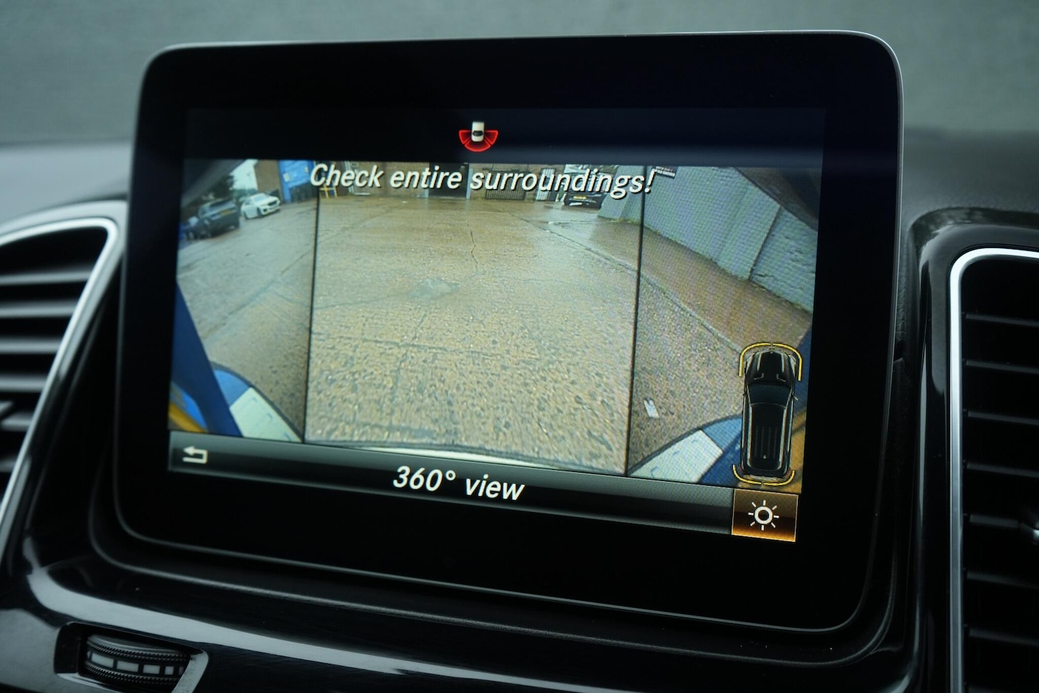 Used Mercedes-Benz GLE 2016 for sale - 76753189: Photo 8