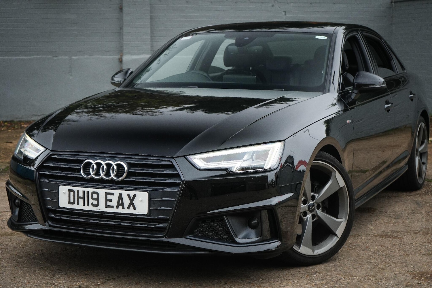 Used Audi A4 2019 for sale - 76521856: Photo 1