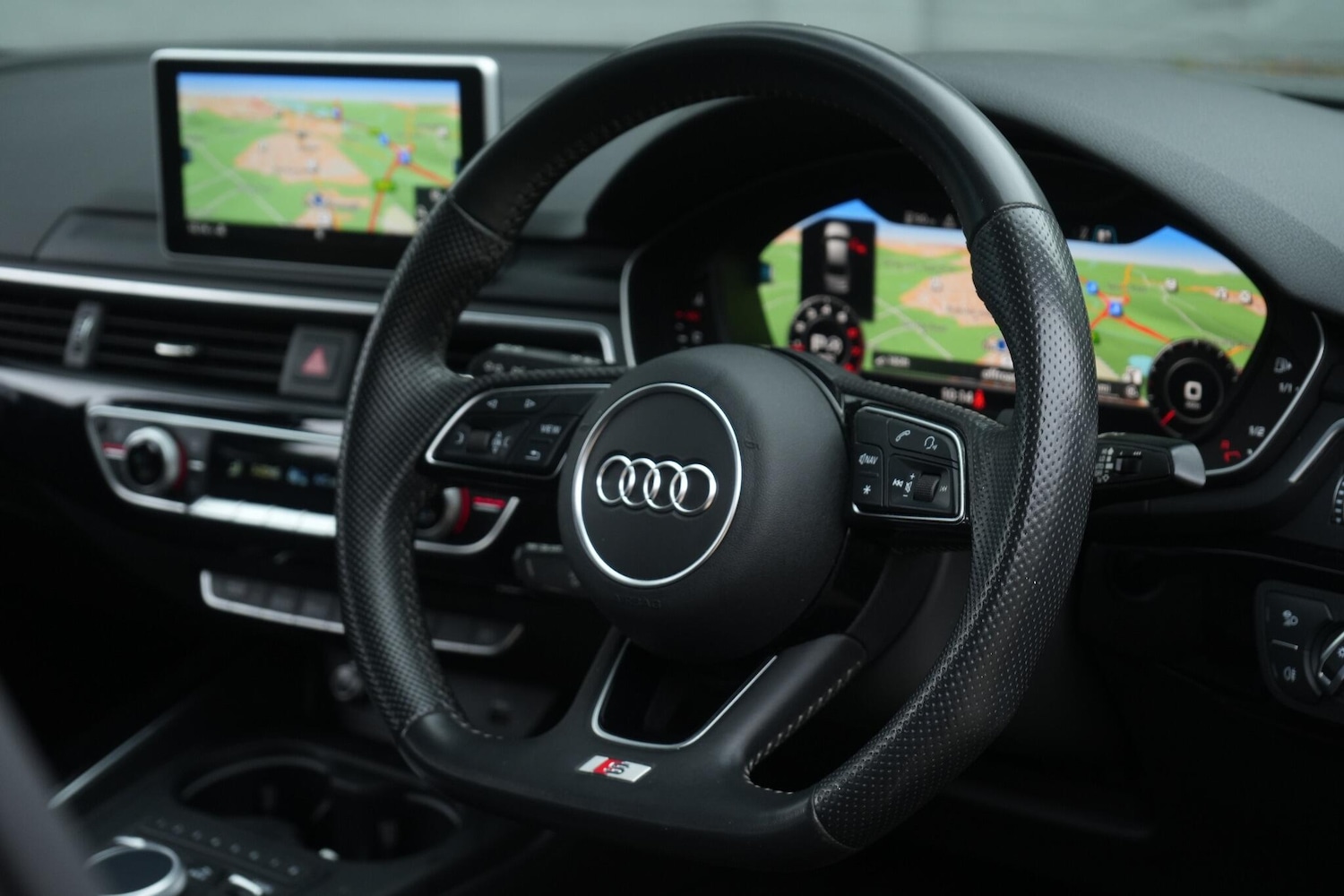 Used Audi A4 2019 for sale - 76521856: Photo 3