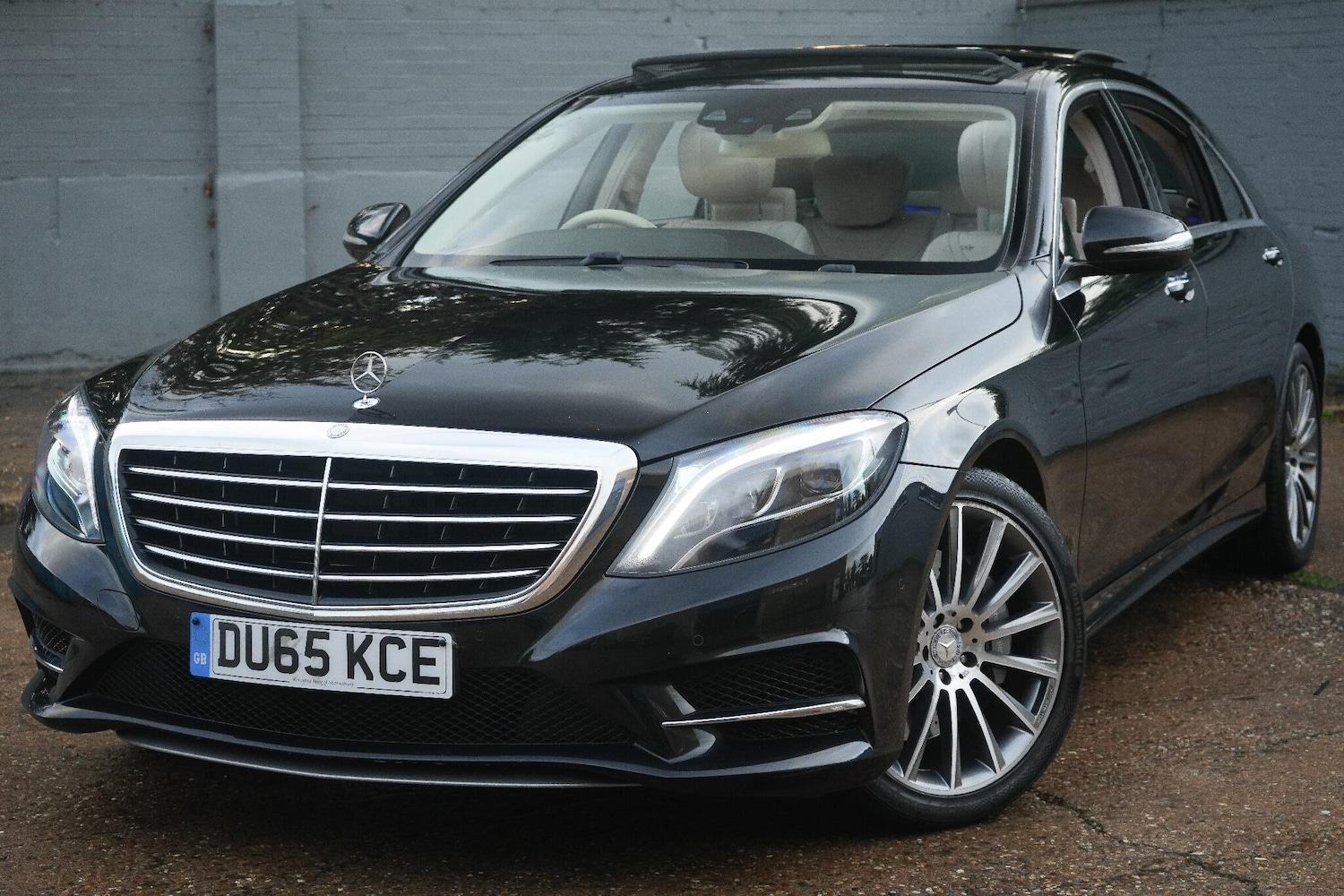 Used Mercedes-Benz S Class 2015 for sale - 76521630: Photo 1