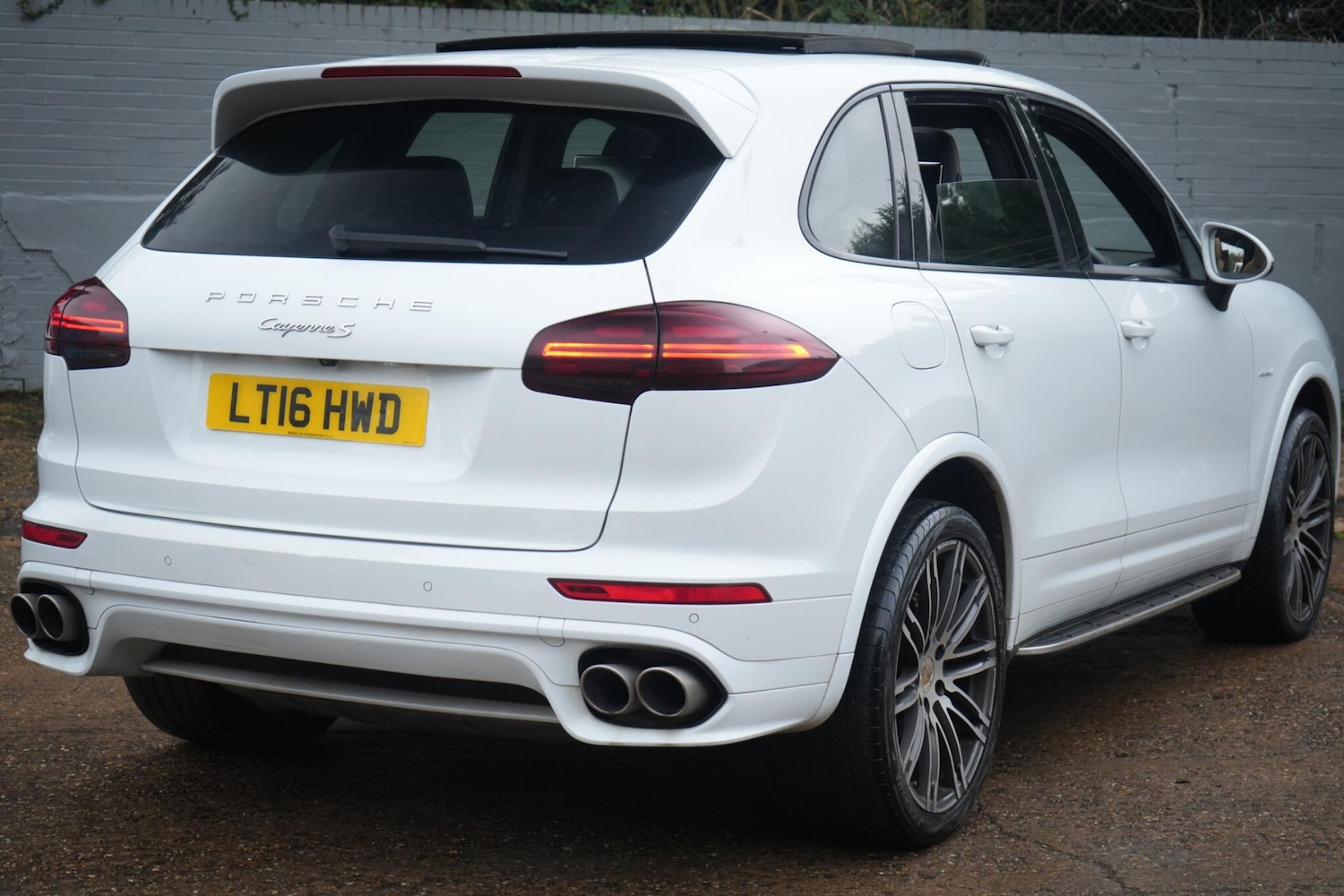 Used Porsche Cayenne 2016 for sale - 77646850: Photo 28