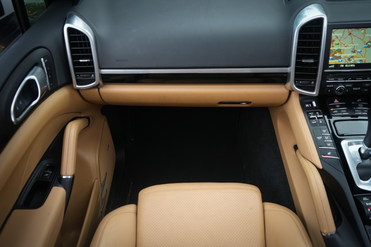 Used Porsche Cayenne 2016 for sale - 77646850: Photo 36