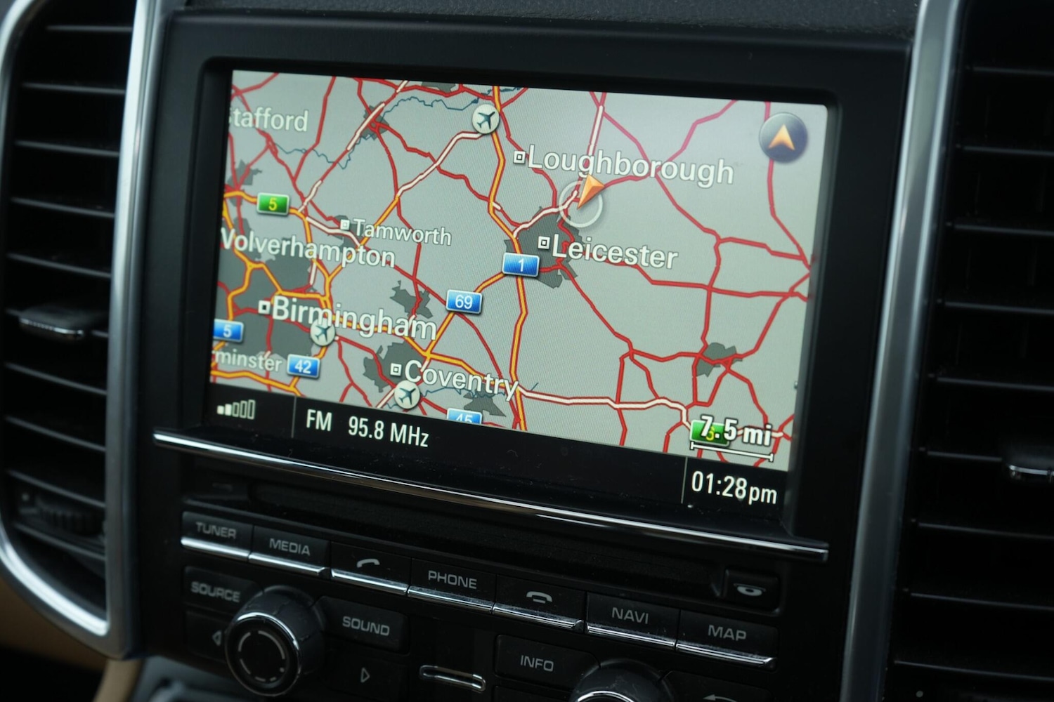 Used Porsche Cayenne 2016 for sale - 77646850: Photo 55