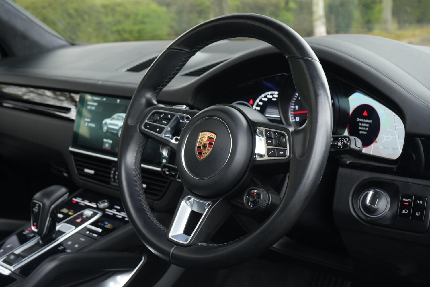 Used Porsche Cayenne 2019 for sale - 77993870: Photo 3