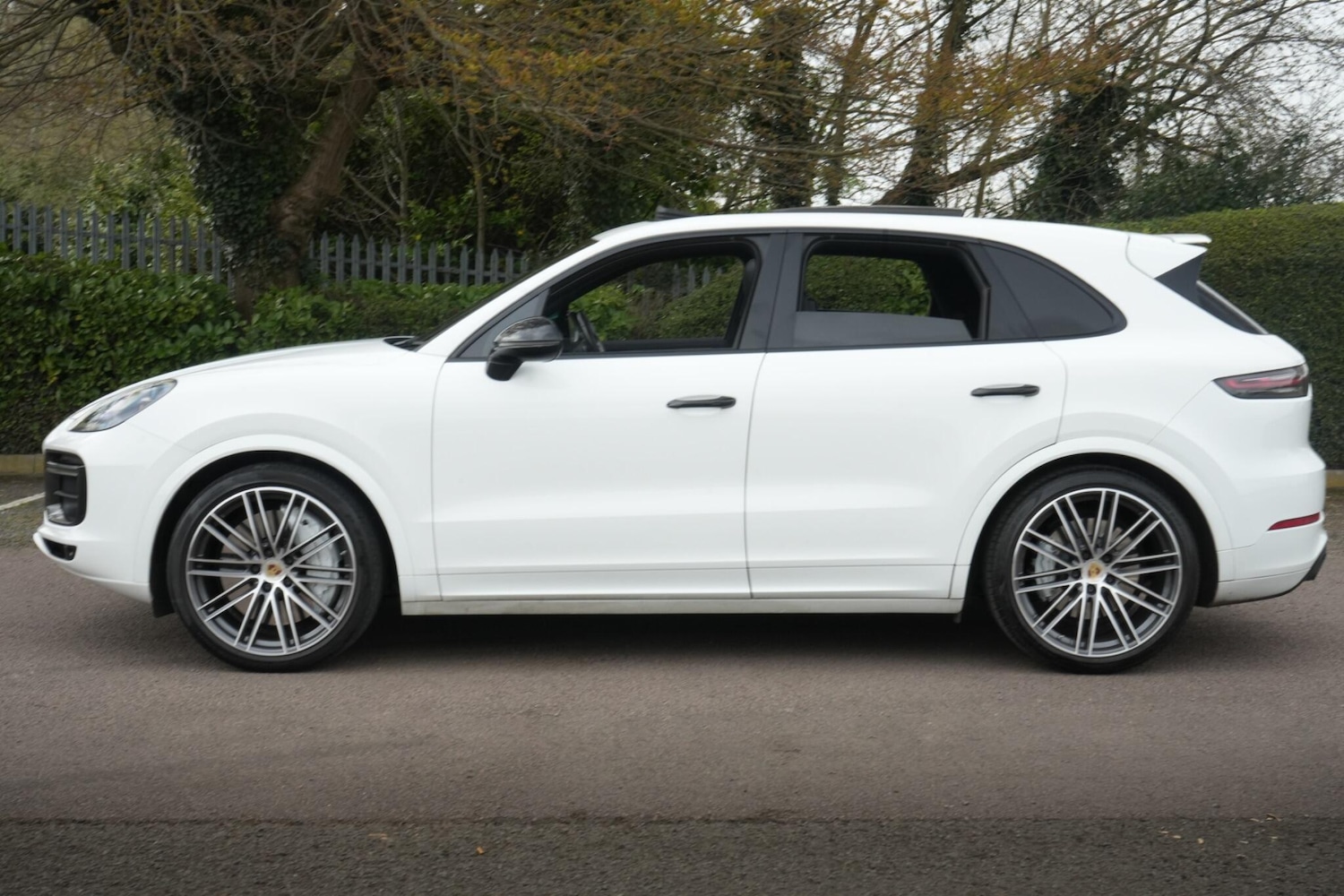 Used Porsche Cayenne 2019 for sale - 77993870: Photo 32