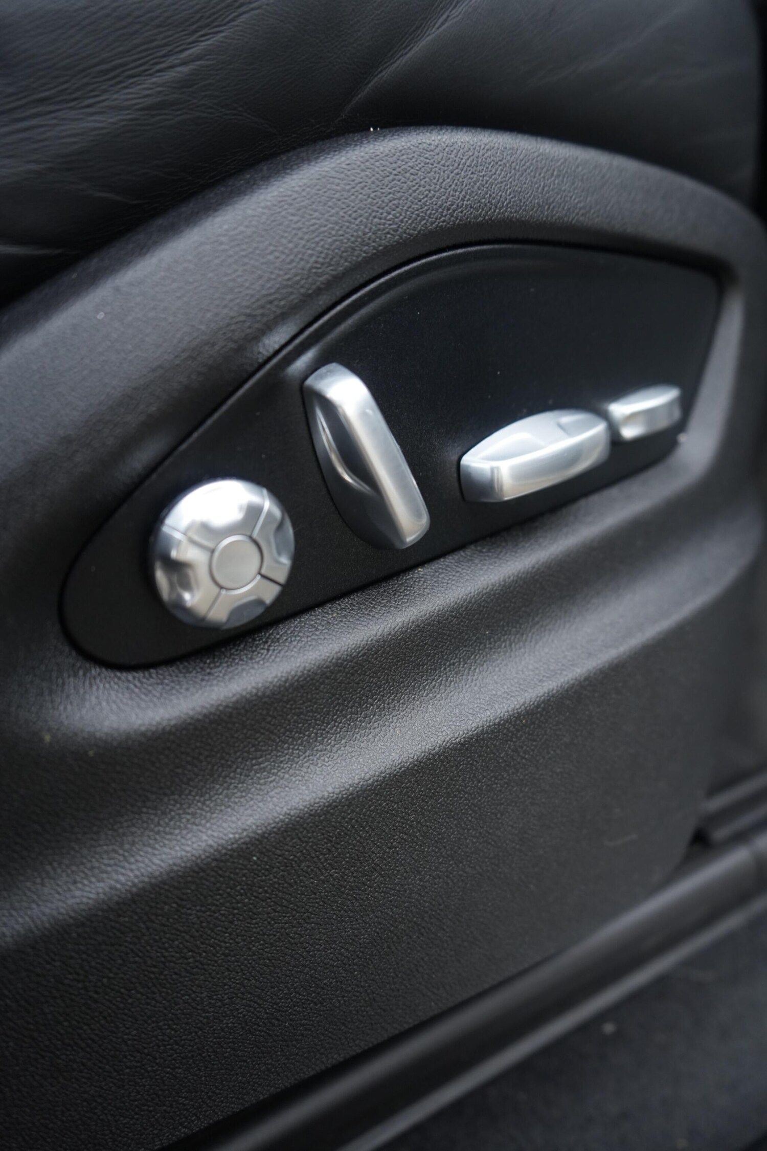 Used Porsche Cayenne 2019 for sale - 77993870: Photo 62