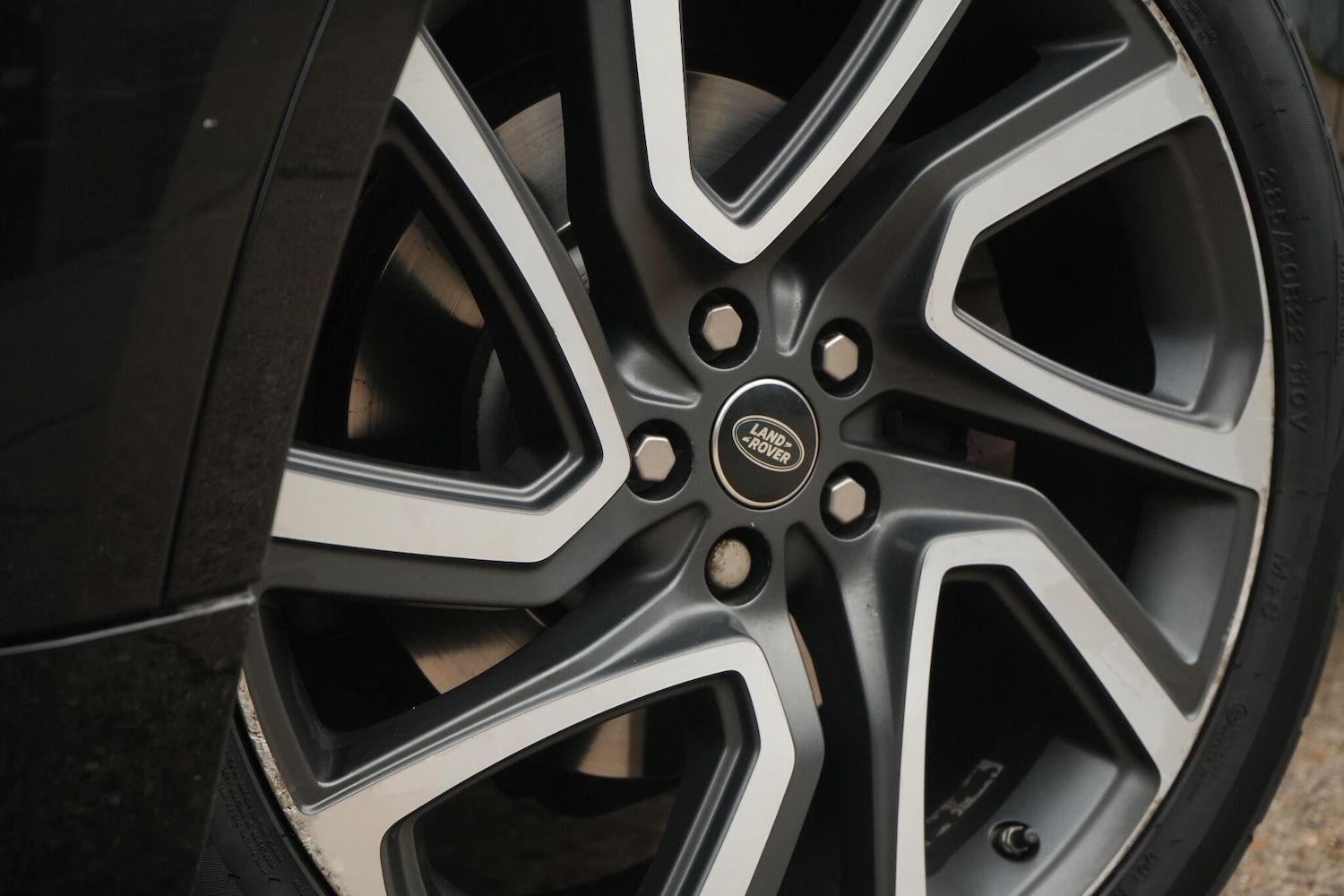 Used Land Rover Discovery 2017 for sale - 76522289: Photo 4
