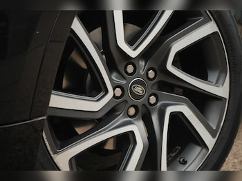 Used Land Rover Discovery 2017 for sale - 76522289: Photo