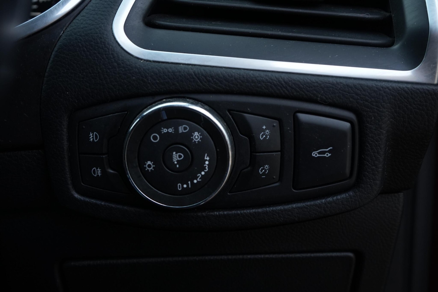 Used Ford Edge 2016 for sale - 77808385: Photo 32