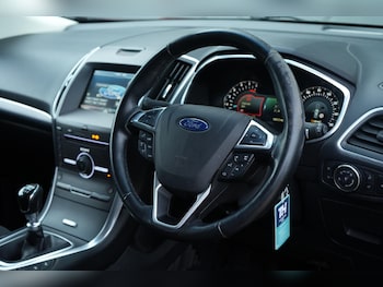 Used Ford Edge 2016 for sale - 77808385: Photo