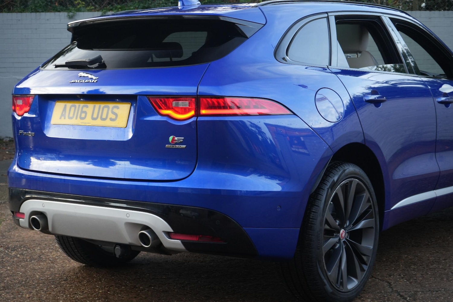 Used Jaguar F-Pace 2016 for sale - 76832672: Photo 30