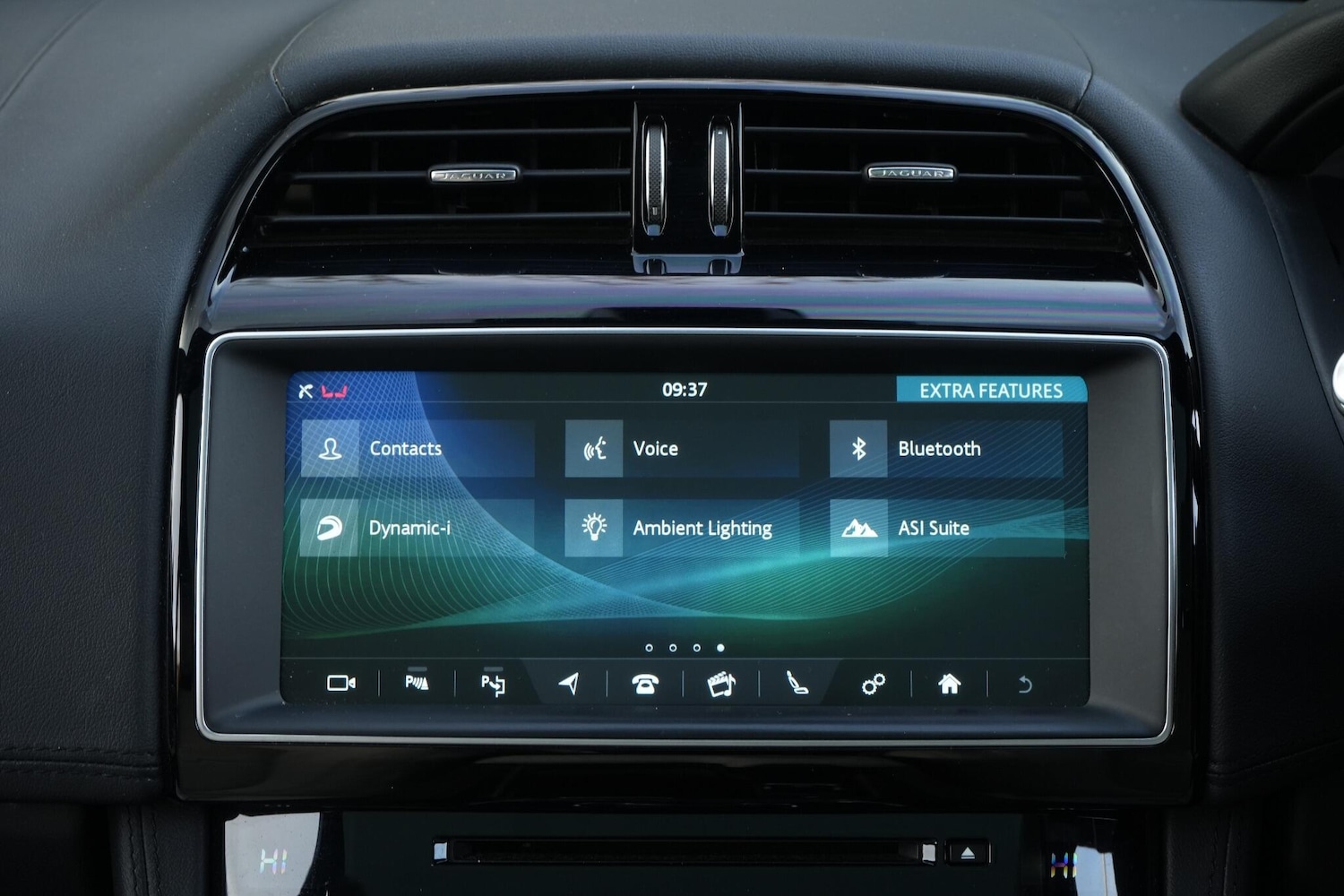 Used Jaguar F-Pace 2016 for sale - 76832672: Photo 35