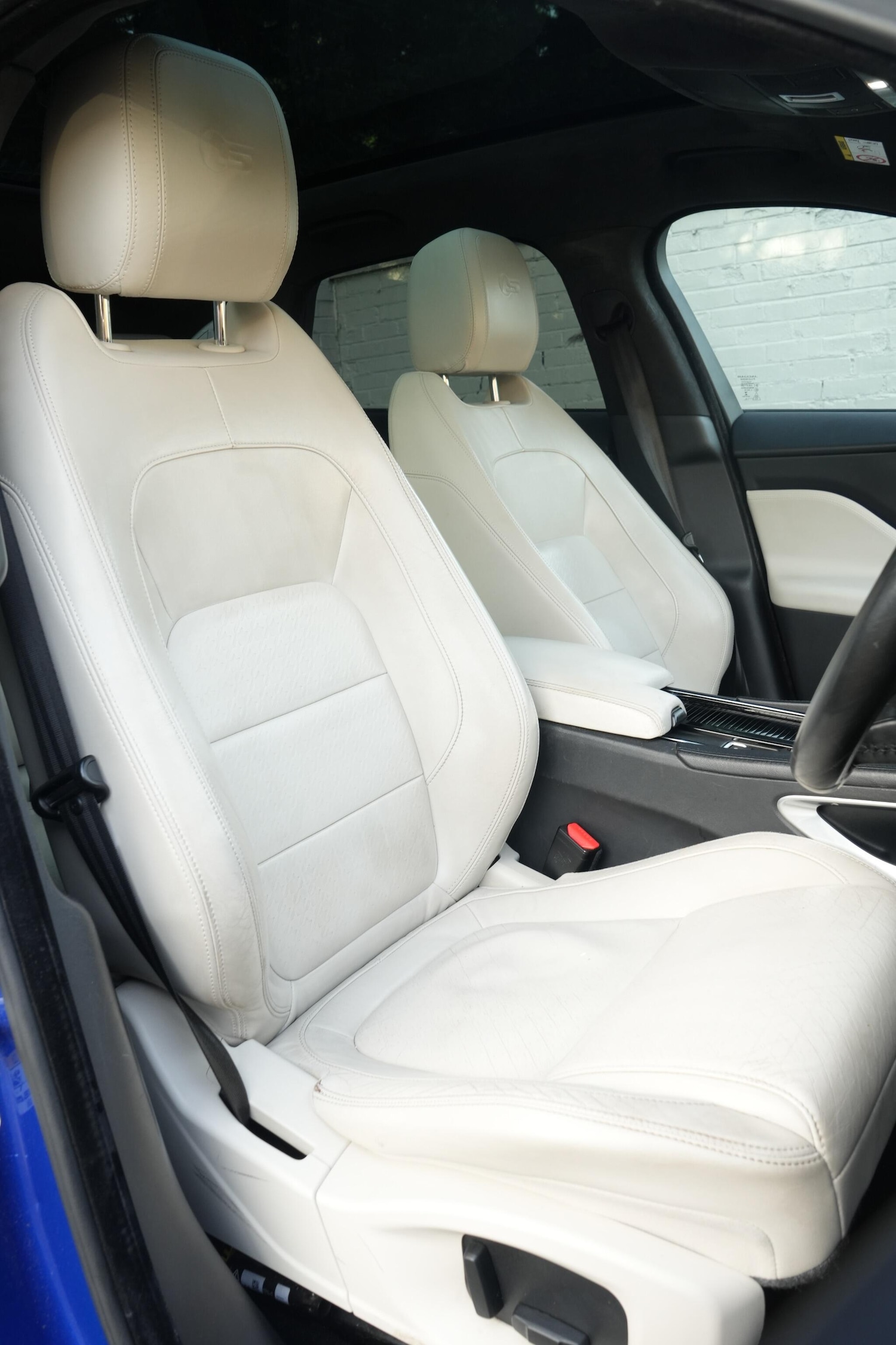 Used Jaguar F-Pace 2016 for sale - 76832672: Photo 42