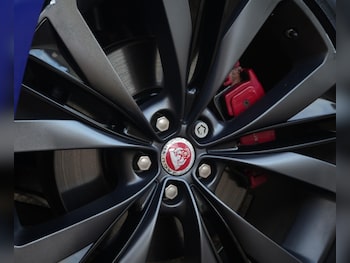 Used Jaguar F-Pace 2016 for sale - 76832672: Photo