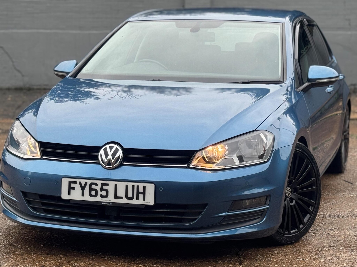 Used Volkswagen Golf 2015 for sale - 76562320: Photo 1