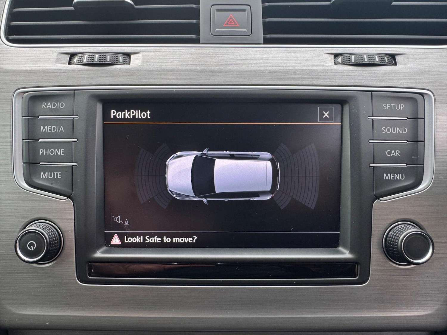 Used Volkswagen Golf 2015 for sale - 76562320: Photo 18