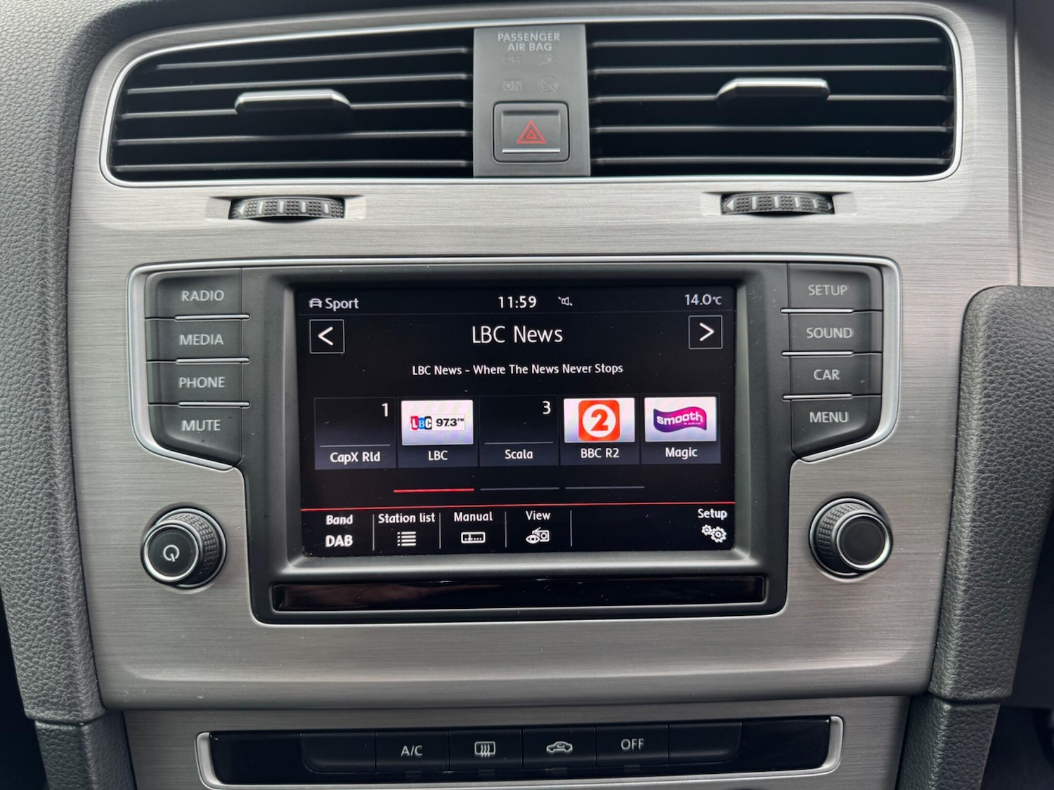 Used Volkswagen Golf 2015 for sale - 76562320: Photo 21