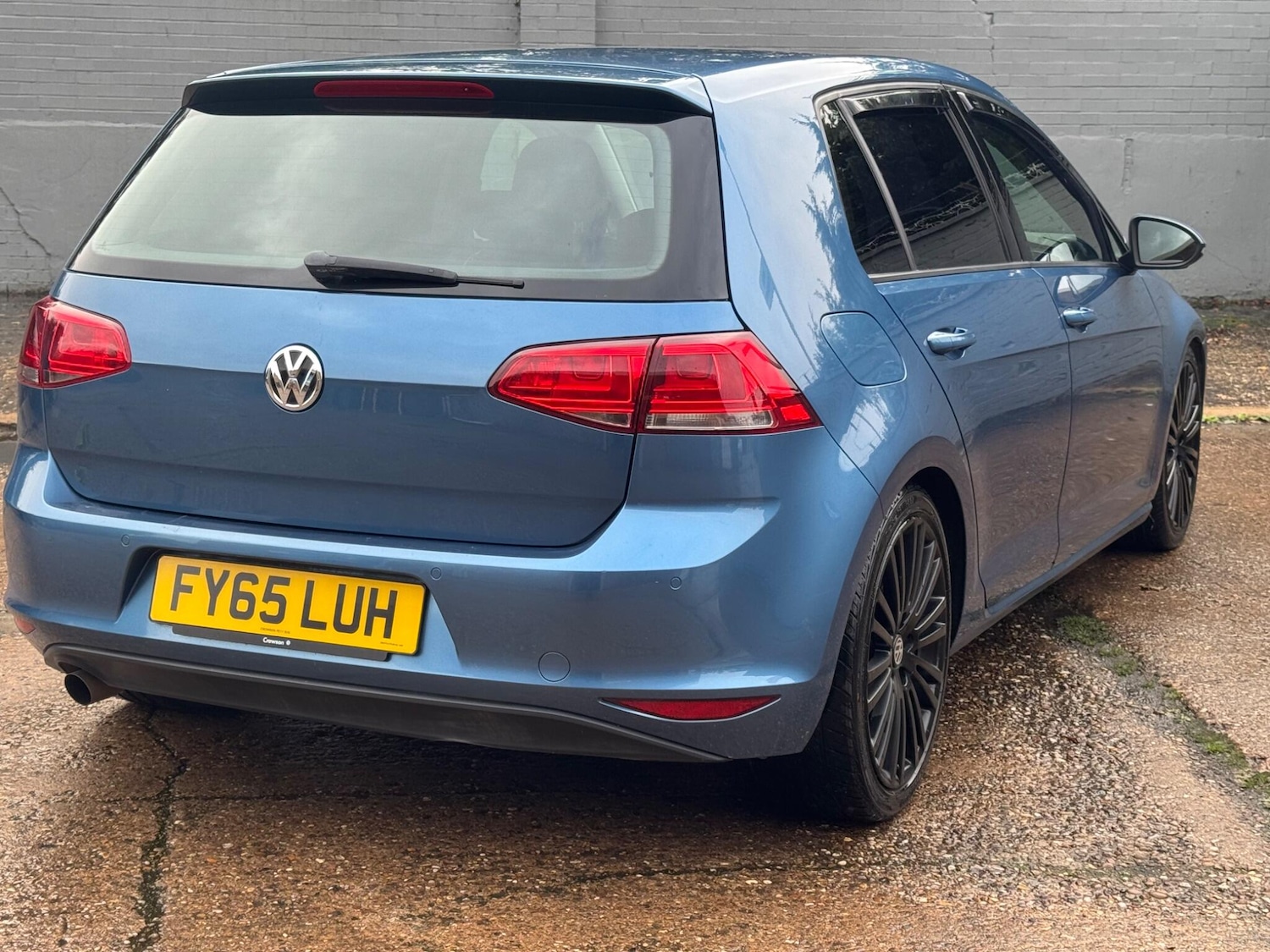 Used Volkswagen Golf 2015 for sale - 76562320: Photo 6