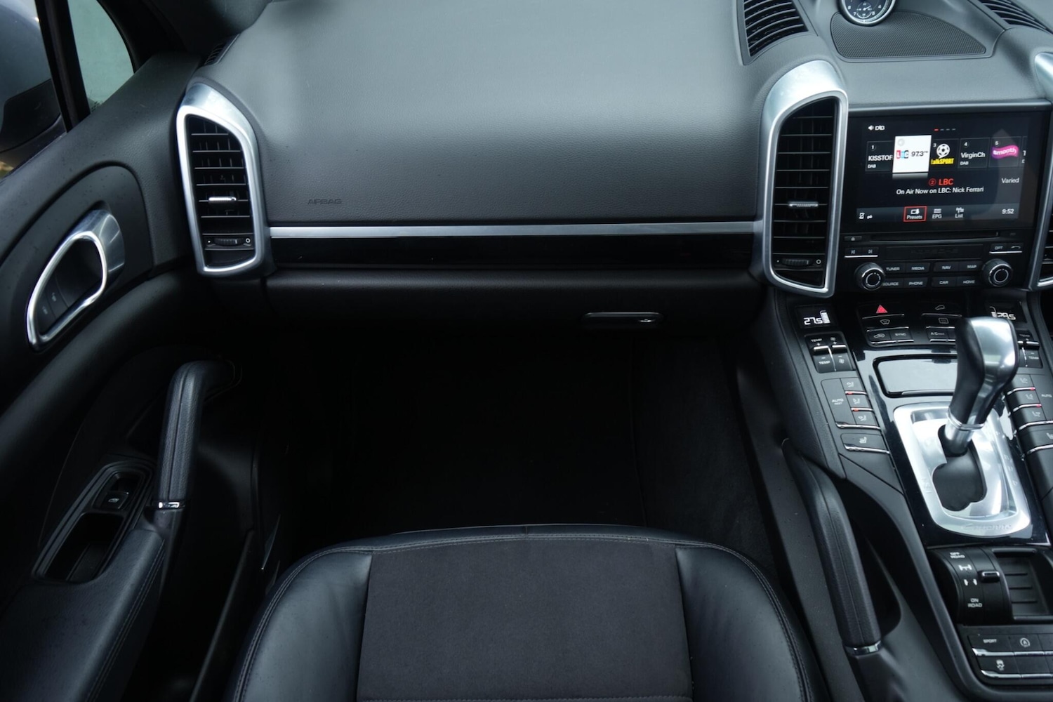 Used Porsche Cayenne 2017 for sale - 77387664: Photo 29