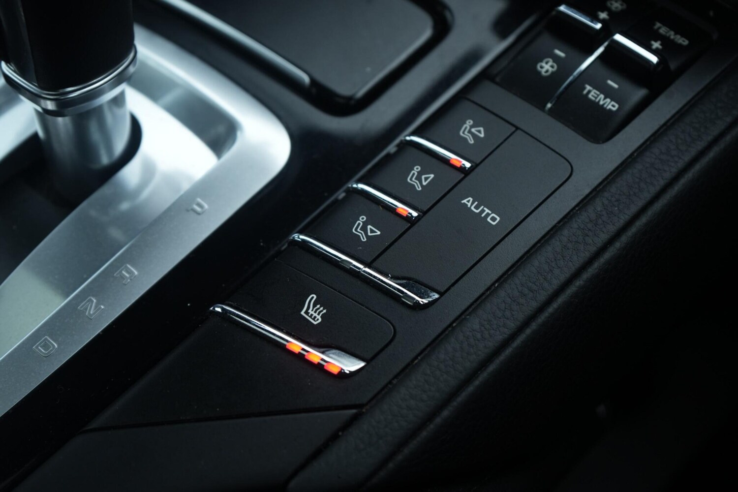 Used Porsche Cayenne 2017 for sale - 77387664: Photo 33