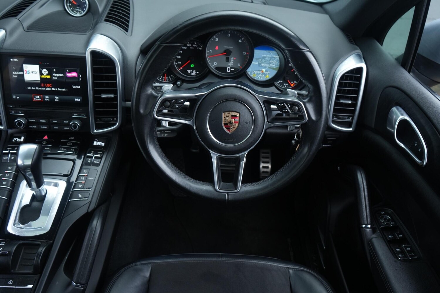 Used Porsche Cayenne 2017 for sale - 77387664: Photo 35